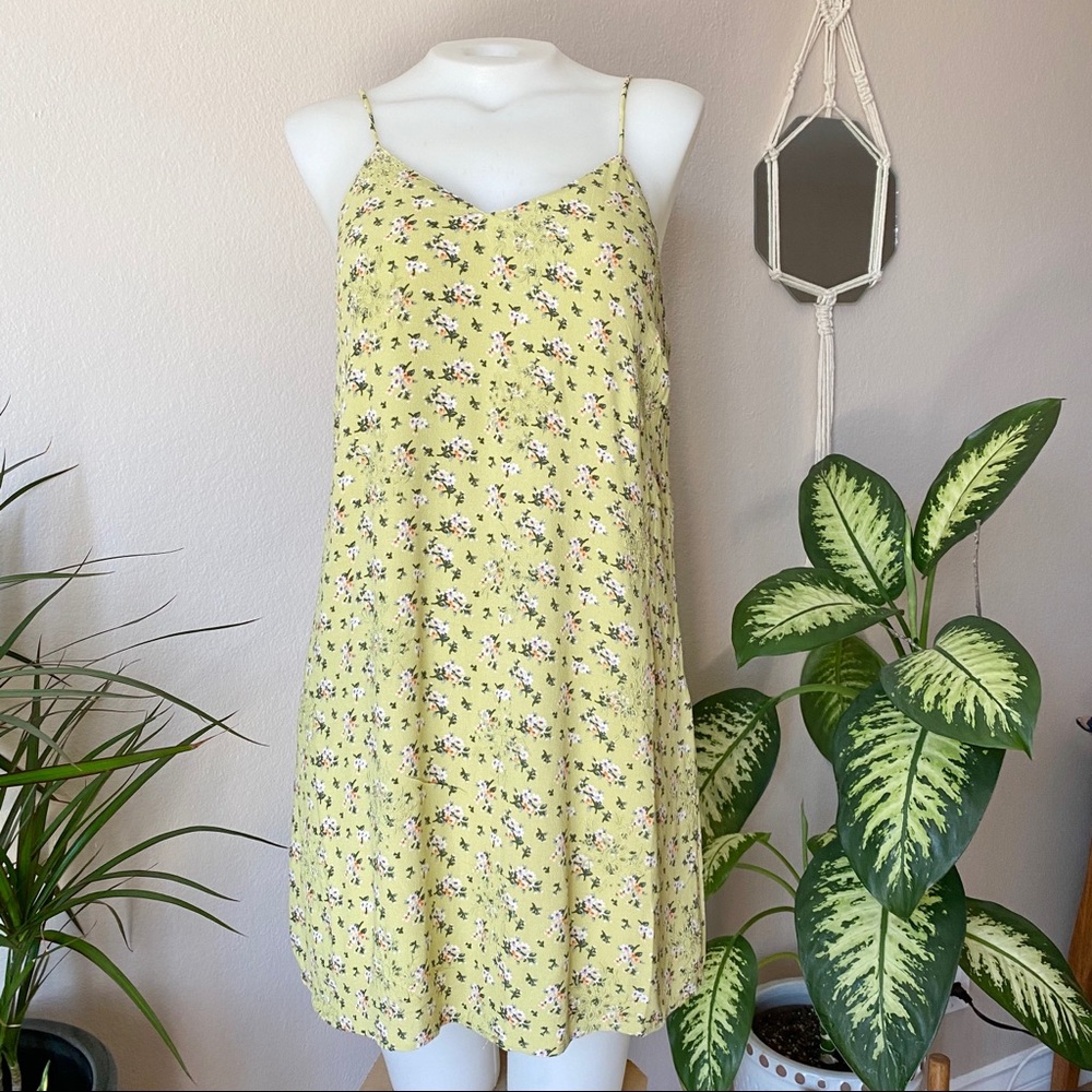 American Eagle Dainty Florals Eyelet Dress